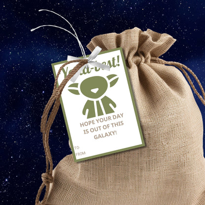 Star Wars-themed gift tags with Yoda-best! Hope Your Day Is Out Of This Galaxy! in green tones, designed to make any recipient feel stellar.